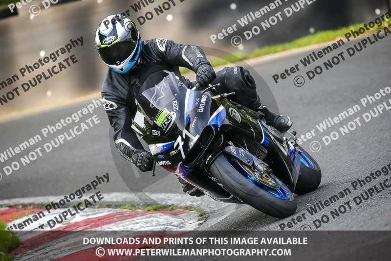 cadwell no limits trackday;cadwell park;cadwell park photographs;cadwell trackday photographs;enduro digital images;event digital images;eventdigitalimages;no limits trackdays;peter wileman photography;racing digital images;trackday digital images;trackday photos